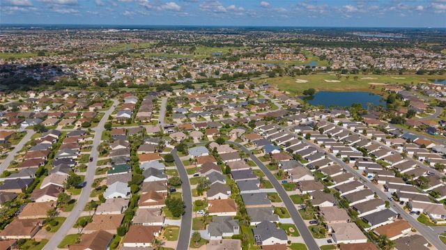 634 ALLENWOOD LOOP, The Villages, FL 32162