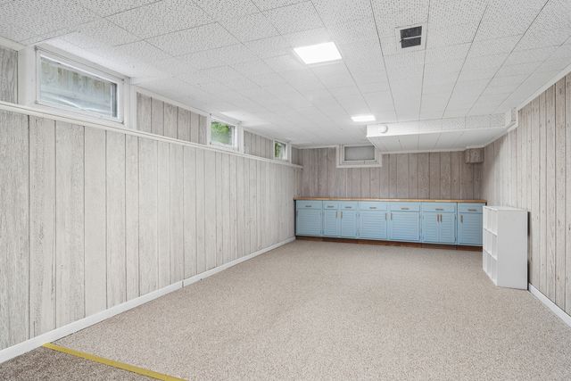 135 W Russell Street, Barrington, IL 60010