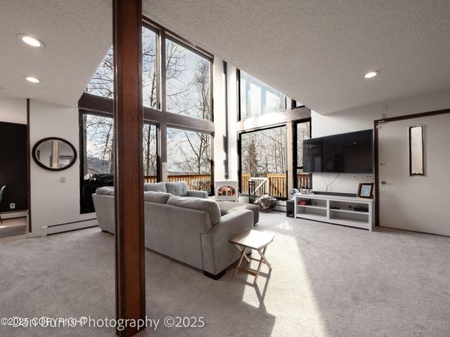 11730 Broadwater Drive, Eagle River, AK 99577