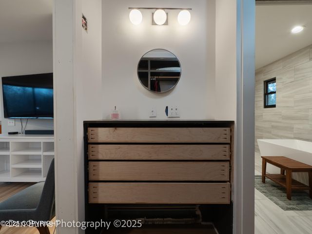 11730 Broadwater Drive, Eagle River, AK 99577