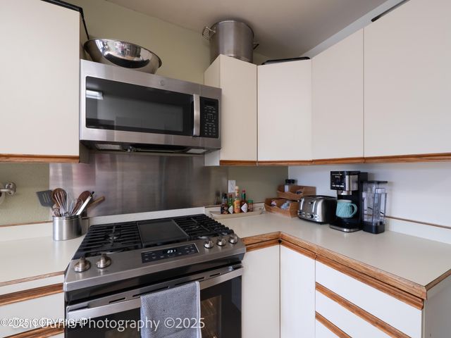 11730 Broadwater Drive, Eagle River, AK 99577