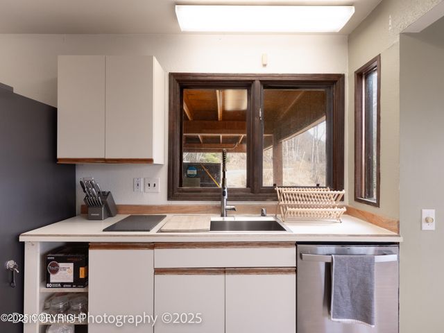 11730 Broadwater Drive, Eagle River, AK 99577