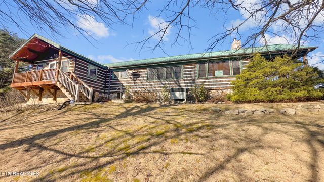 2825 Top Rd, Sevierville, TN 37876