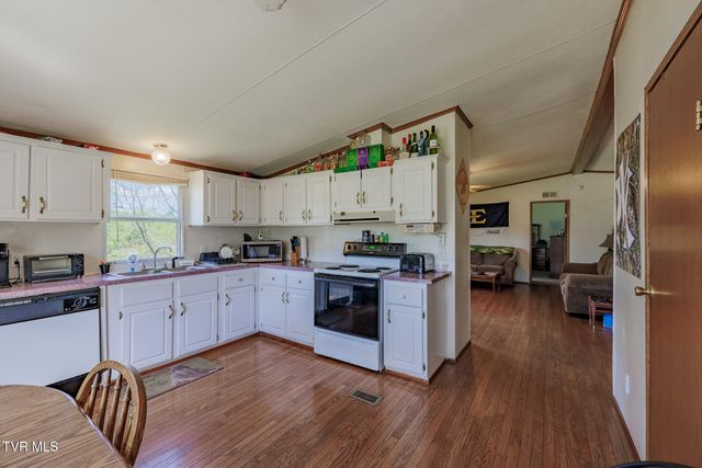 1005 Antioch Road, Johnson City, TN 37604