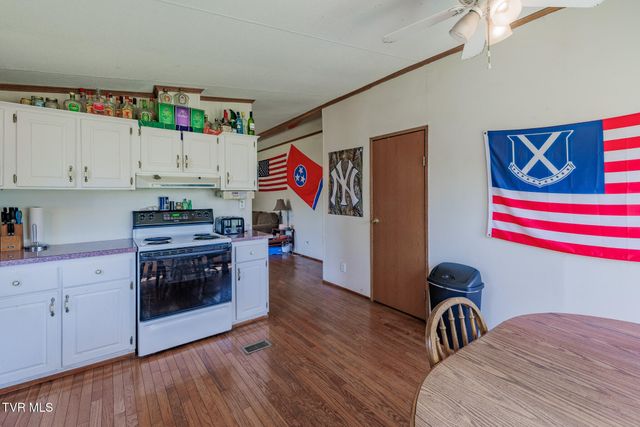 1005 Antioch Road, Johnson City, TN 37604