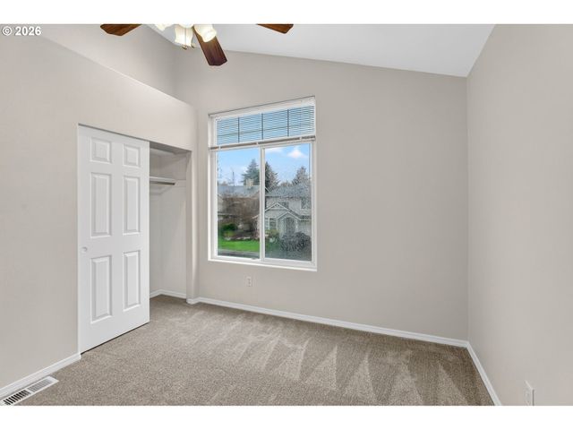 3619 Se 181ST Ave, Vancouver, WA 98683