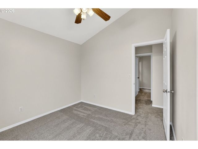 3619 Se 181ST Ave, Vancouver, WA 98683