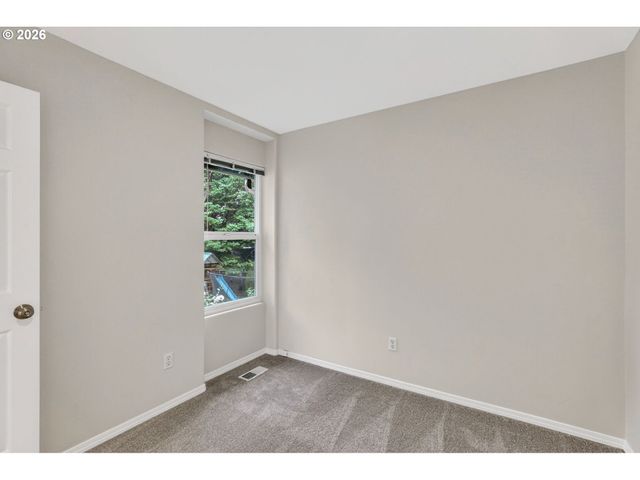 3619 Se 181ST Ave, Vancouver, WA 98683