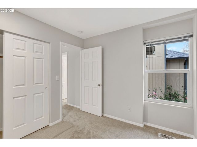 3619 Se 181ST Ave, Vancouver, WA 98683