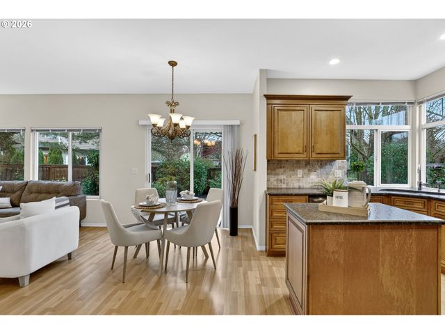 3619 Se 181ST Ave, Vancouver, WA 98683