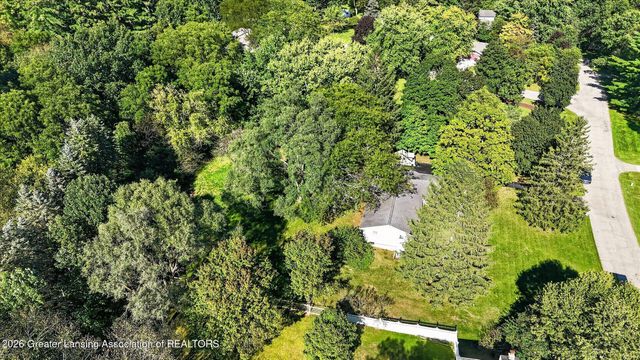 4561 Sandstone Drive, Williamston, MI 48895