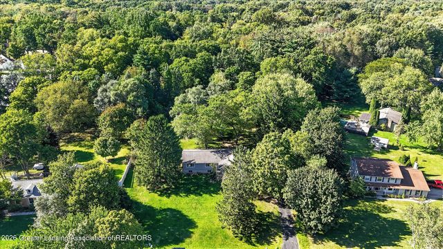 4561 Sandstone Drive, Williamston, MI 48895