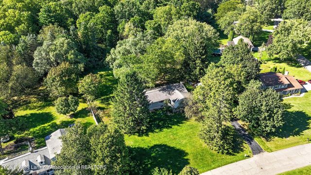 4561 Sandstone Drive, Williamston, MI 48895