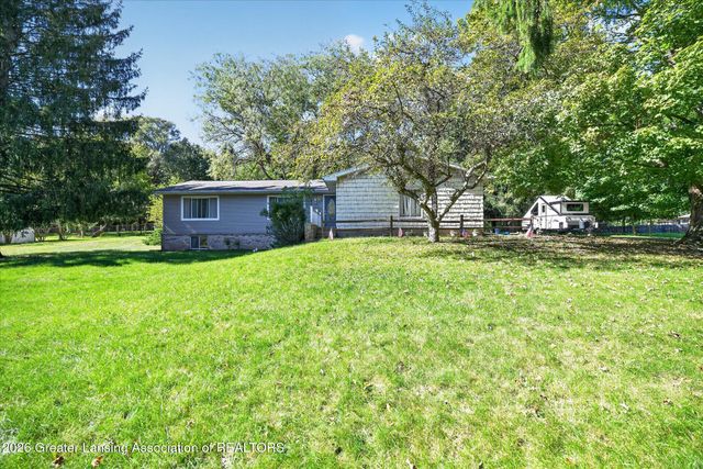 4561 Sandstone Drive, Williamston, MI 48895
