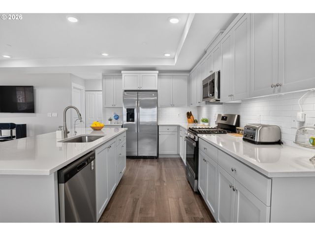 16618 Sw TOWNSVILLE St, Tigard, OR 97224