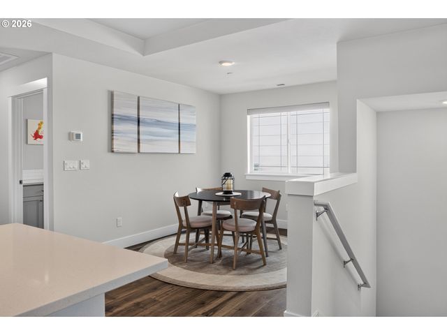 16618 Sw TOWNSVILLE St, Tigard, OR 97224