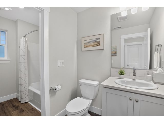 16618 Sw TOWNSVILLE St, Tigard, OR 97224