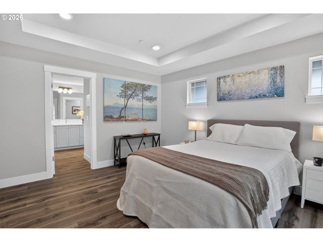 16618 Sw TOWNSVILLE St, Tigard, OR 97224