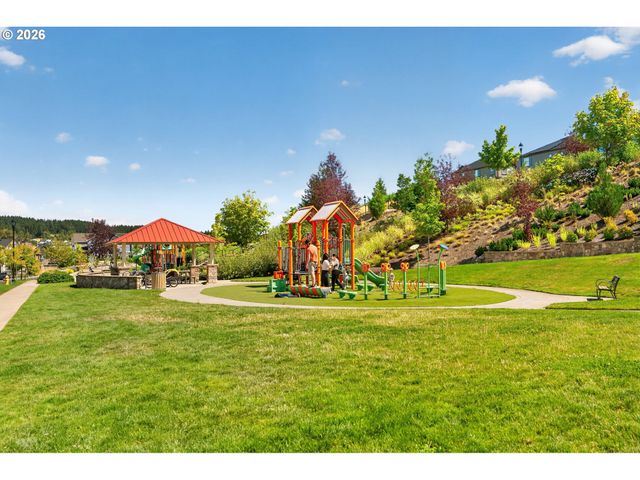 16618 Sw TOWNSVILLE St, Tigard, OR 97224