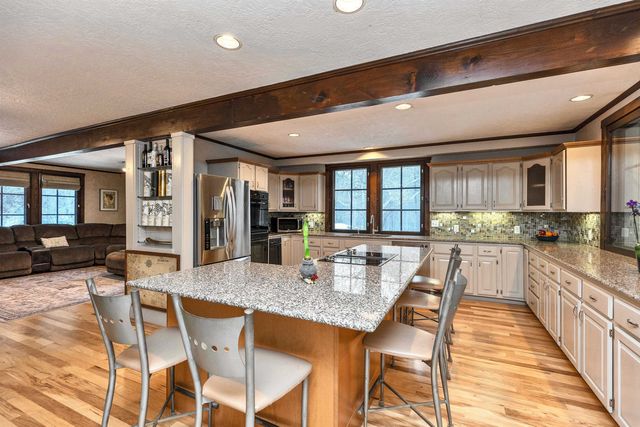 107 Fresh Pond Lane, Brookline, NH 03033