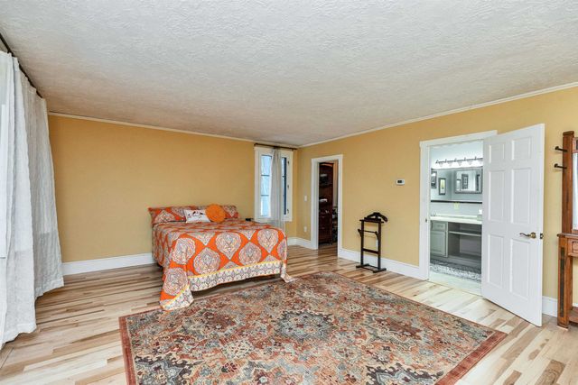 107 Fresh Pond Lane, Brookline, NH 03033