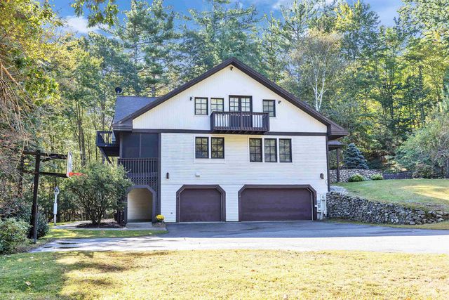 107 Fresh Pond Lane, Brookline, NH 03033