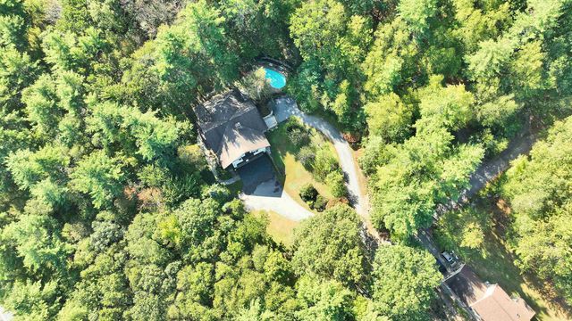 107 Fresh Pond Lane, Brookline, NH 03033