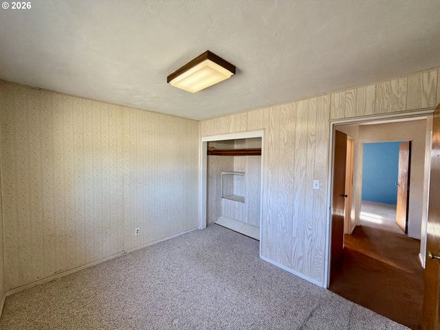 403 LINDEN Ln, Brookings, OR 97415