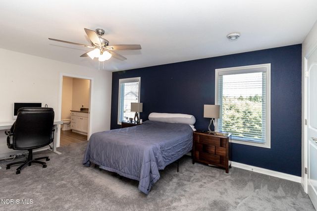 5836 Walnut Springs Boulevard, Sylvania, OH 43560
