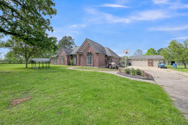 251 Petty Road, Waller, TX 77484