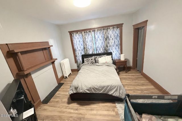 18.5 Dudley Heights, Albany, NY 12210