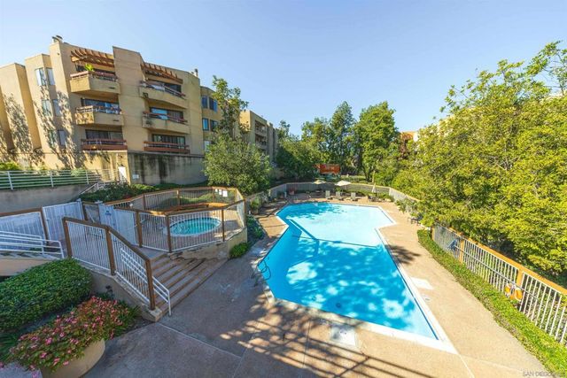 7245 Navajo D170, San Diego, CA 92119