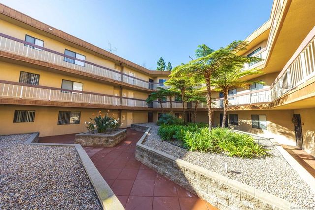 7245 Navajo D170, San Diego, CA 92119