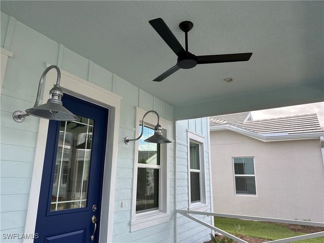 7255 Saona CT, Naples, FL 34113