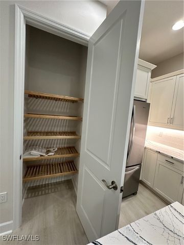 7255 Saona CT, Naples, FL 34113