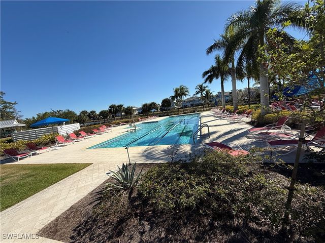 7255 Saona CT, Naples, FL 34113