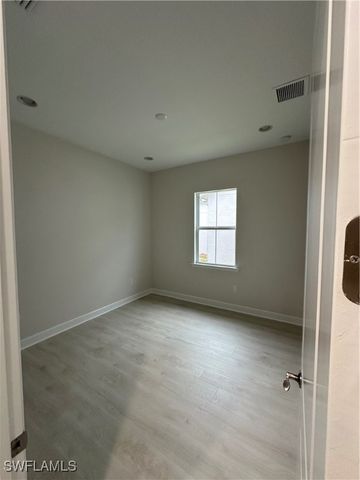 7255 Saona CT, Naples, FL 34113