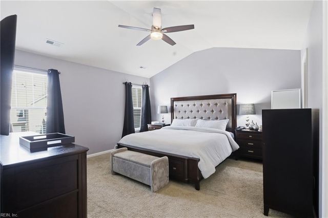 943 Vineyard Pl Unit A, Suffolk, VA 23435