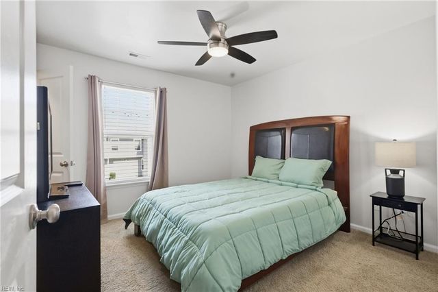 943 Vineyard Pl Unit A, Suffolk, VA 23435