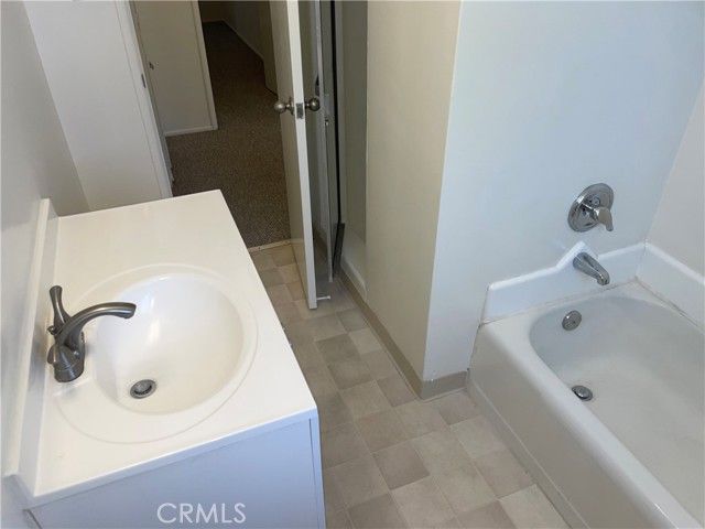 630 San Vicente E, Santa Monica, CA 90402