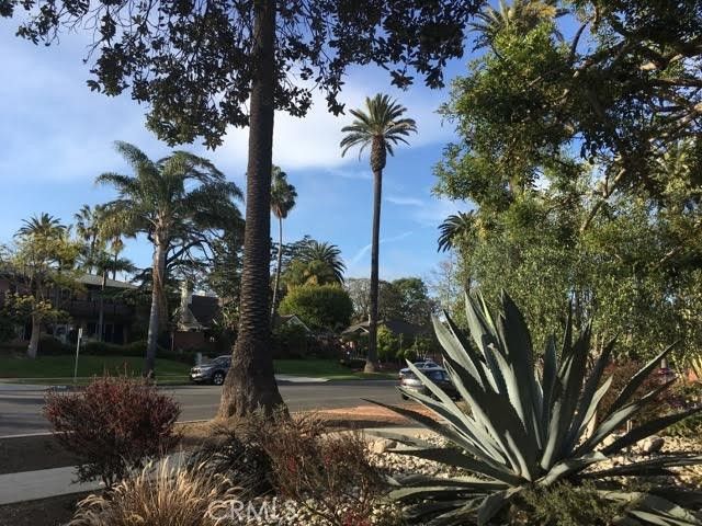 630 San Vicente E, Santa Monica, CA 90402