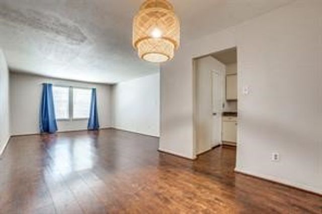 5111 Skillman Street 128, Dallas, TX 75206