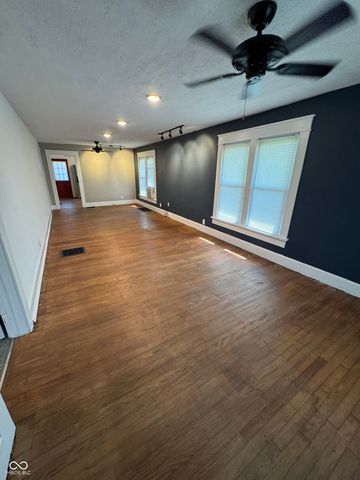 1214 E 28th Street, Anderson, IN 46016