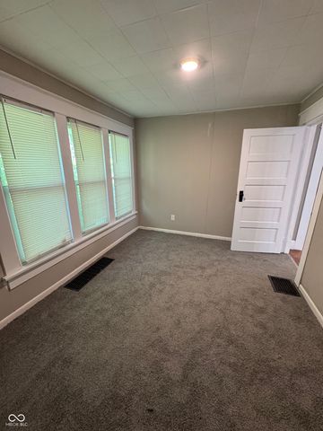 1214 E 28th Street, Anderson, IN 46016