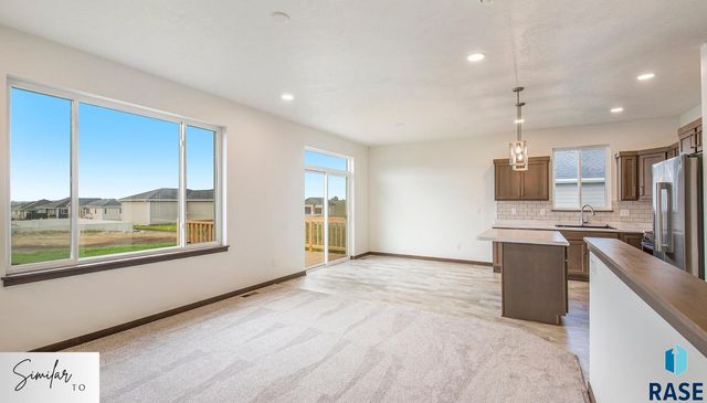 5705 W Cushman St Street, Sioux Falls, SD 57107