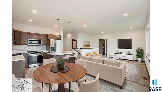 5705 W Cushman St Street, Sioux Falls, SD 57107