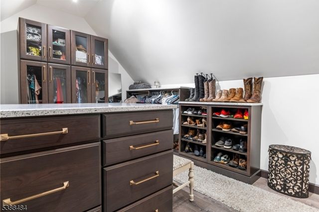 13 Kalan Farm Rd, Bethlehem Twp., NJ 08827
