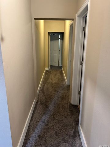1611 Dawson, San Antonio, TX 78202