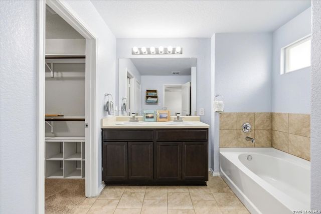 7127 Aphrodite Mist, San Antonio, TX 78252