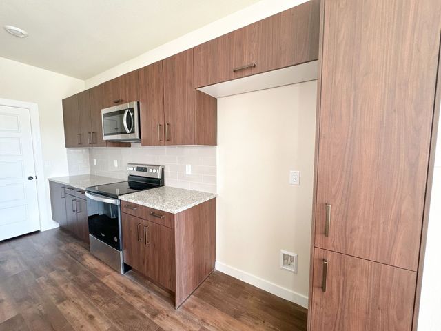 732 Blackland Drive, Venus, TX 76084